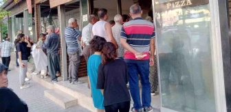 Mersin'de Ekmek Fiyatlarına Zam Yapmayan Fırınlar Vatandaş Akınına Uğruyor