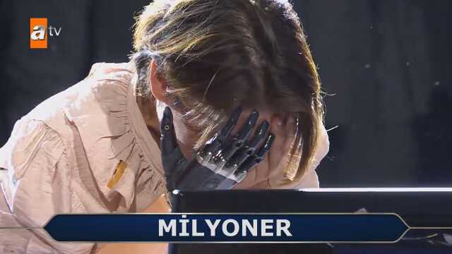 1 MİLYONLUK SORU RABİA KİMDİR? Rabia Birsen Göğercin kimdir? Kim Milyoner Olmak İster'de 1 milyon kazanan yarışmacı kimdir, hayat hikayesi nedir?