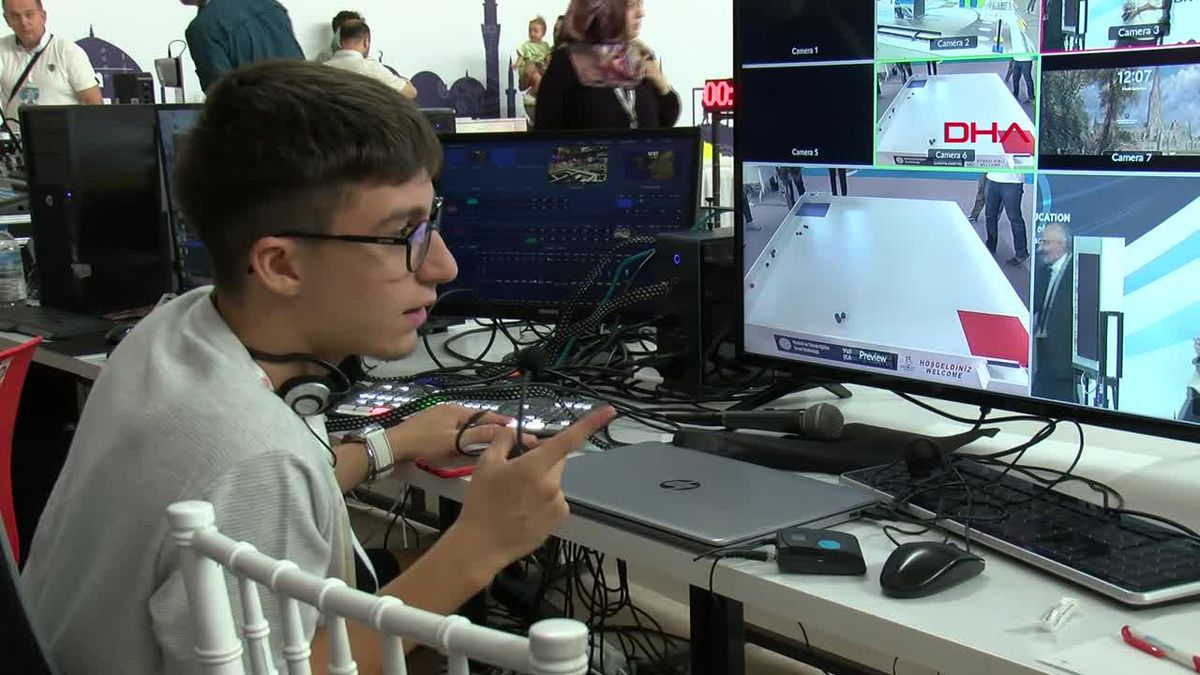 MEB Robot Yarışması'nda Heyecan Doruktaydı