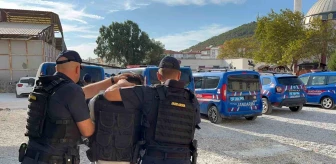 Ayvalık'ta Otelde Cinayet: 7 Kişi Gözaltına Alındı