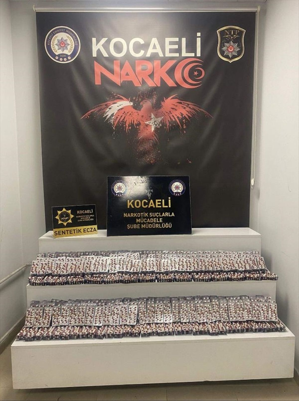 Kocaeli'de Uyuşturucu Operasyonunda 5 Şüpheli Tutuklandı