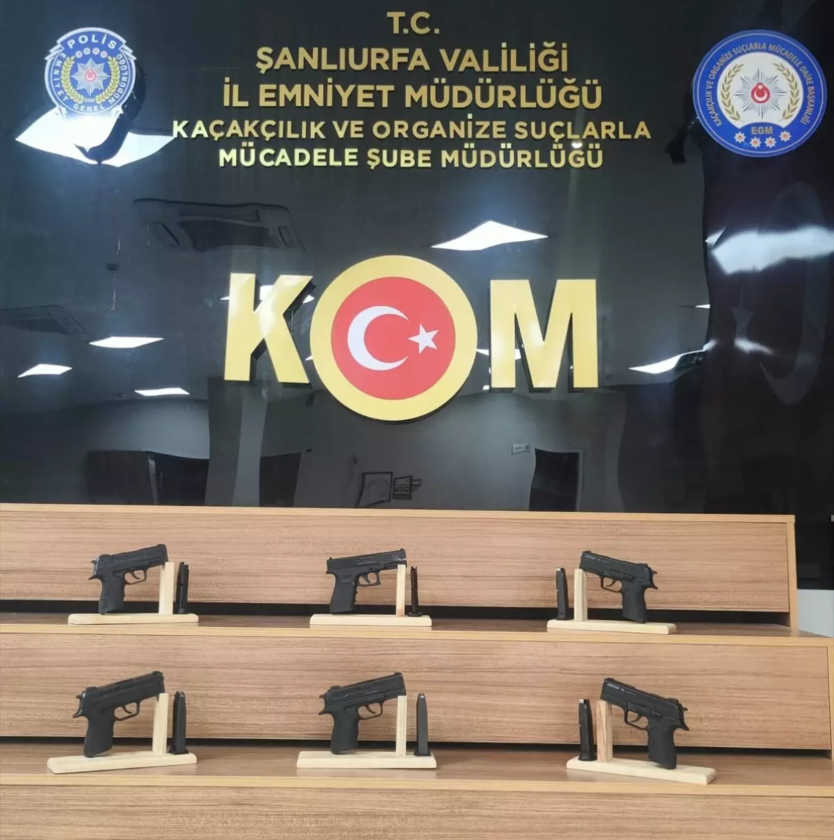 Şanlıurfa'da 6 ruhsatsız tabanca ele geçirildi, 1 şüpheli gözaltına alındı