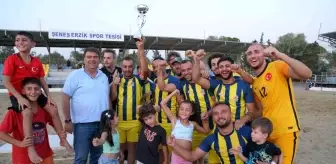 Seferihisar Cittaslow Plaj Futbol Takımı Şampiyon Oldu