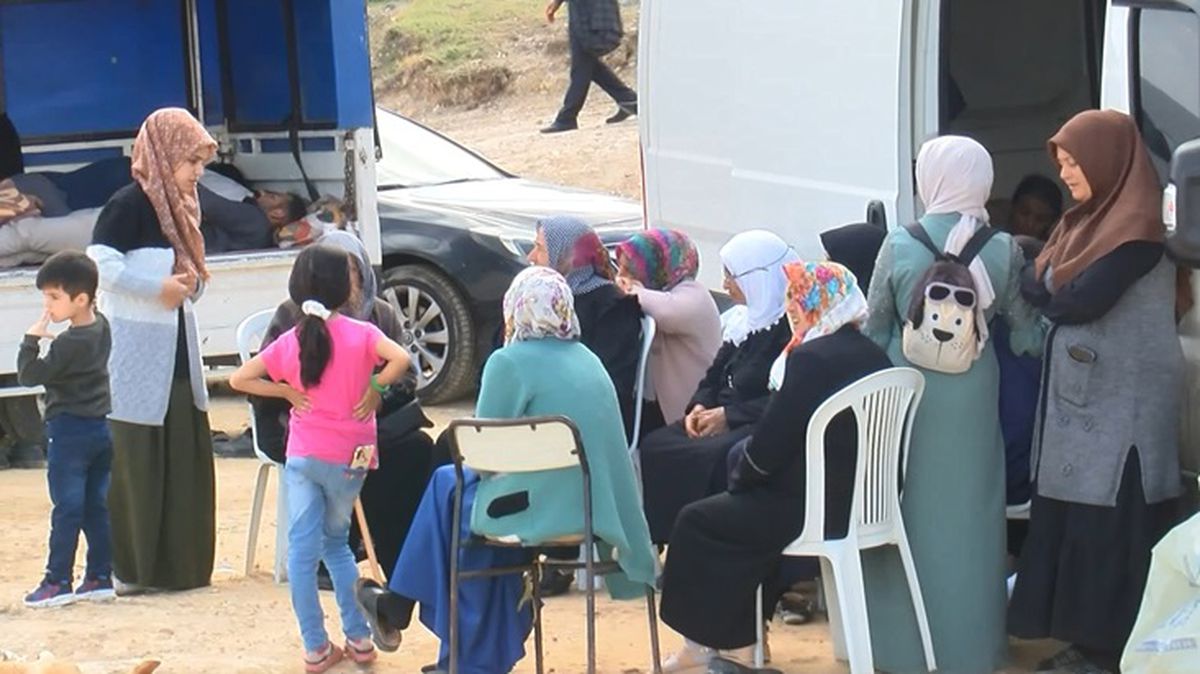14 yaşındaki Berat'ı arama çalışmaları günlerdir sürüyor! Yakınları bir an olsun olay yerinden ayrılmıyor