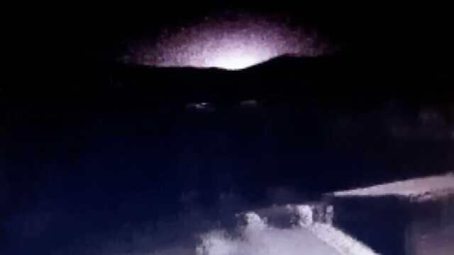 Fas'ta meydana gelen 7 büyüklüğündeki deprem öncesi gökyüzünde gizemli ışıklar görüldü Fas'ta meydana gelen 7 büyüklüğündeki deprem öncesi gökyüzünde gizemli ışıklar görüldü