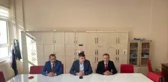 Alaçam Kaymakamı Fatih Kayabaşı, Karayolları Kolin Fatih Ortaokulu'nu ziyaret etti