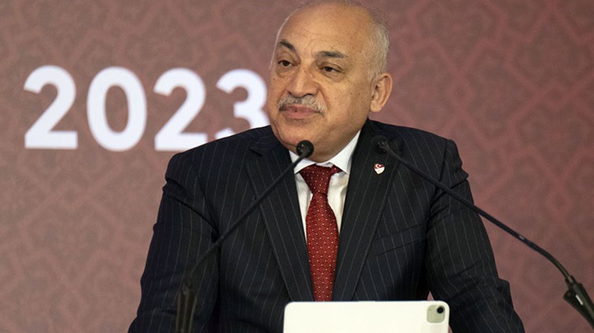 Süper Lig'e yepyeni format! Türk futbolu kökünden değişiyor