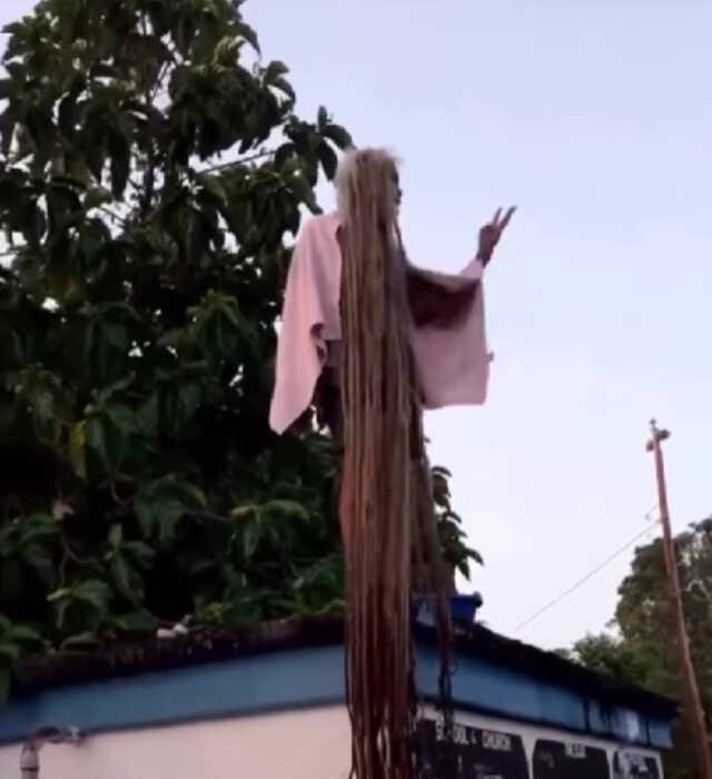 40 yıldır saçlarını kesmeyen Jamaikalı adam, Guinness Rekorlar Kitabı'na girdi