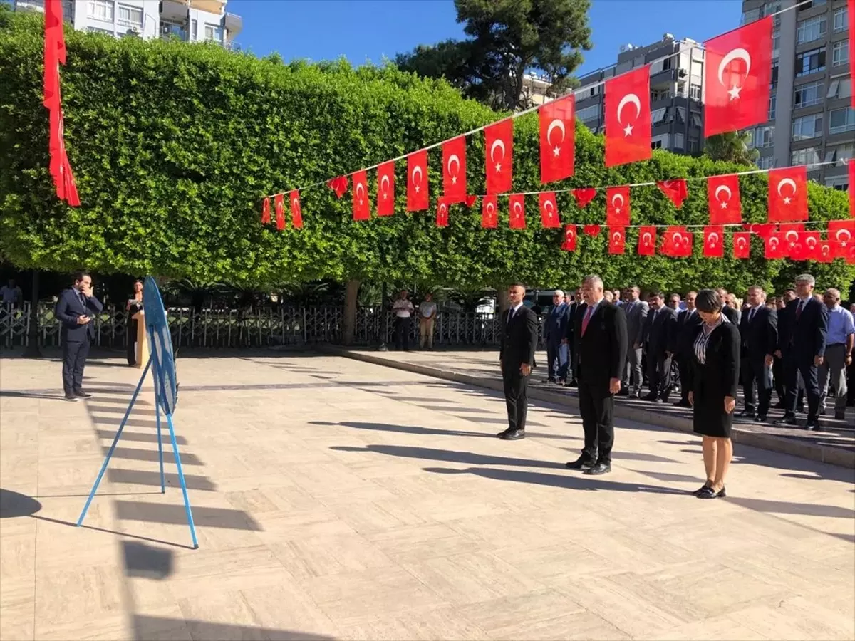 Adana'da İlköğretim Haftası Törenleri Düzenlendi