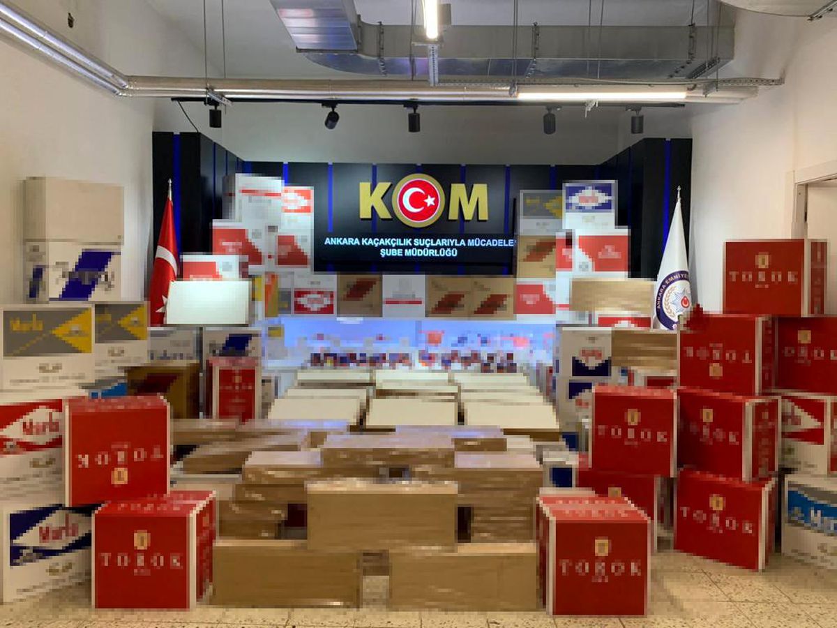 Ankara'da Kaçak Ürün Operasyonu: 1 Milyon 429 Bin 200 TL Değerinde Ürün Ele Geçirildi