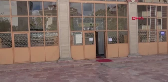 Arnavutköy'de Cami Avlusuna Bırakılan Bebek Sağlık Kontrolüne Alındı