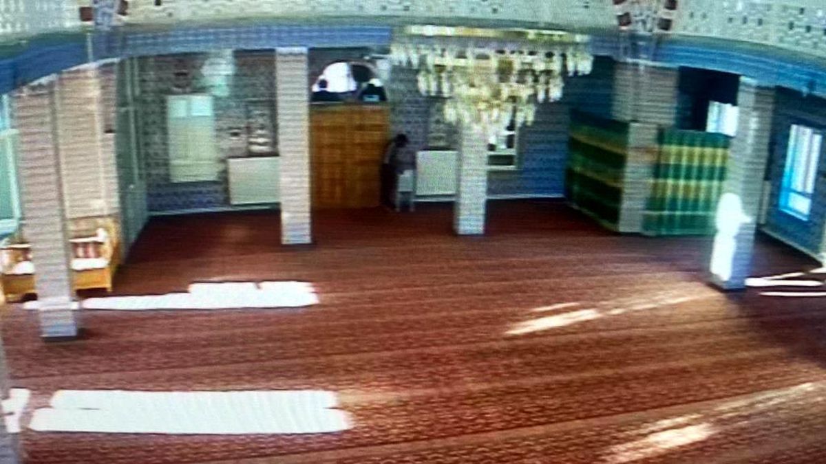 Kayseri'de Hırsızlık Girişimi: Camide Yakalanan Şahıs Gözaltına Alındı