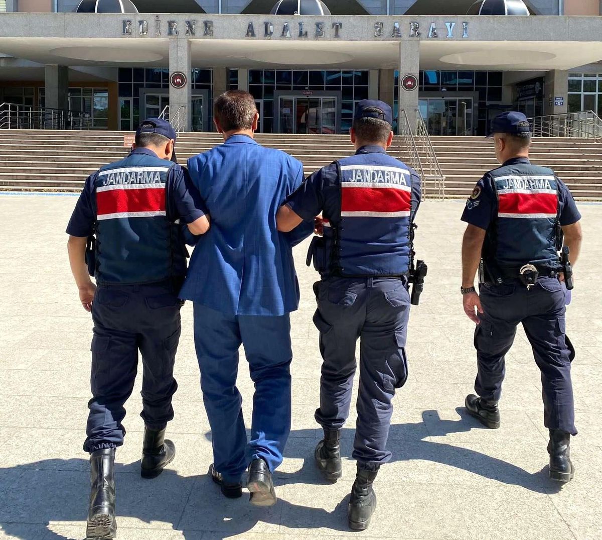Edirne'de cinayetten aranan şüpheli yakalandı