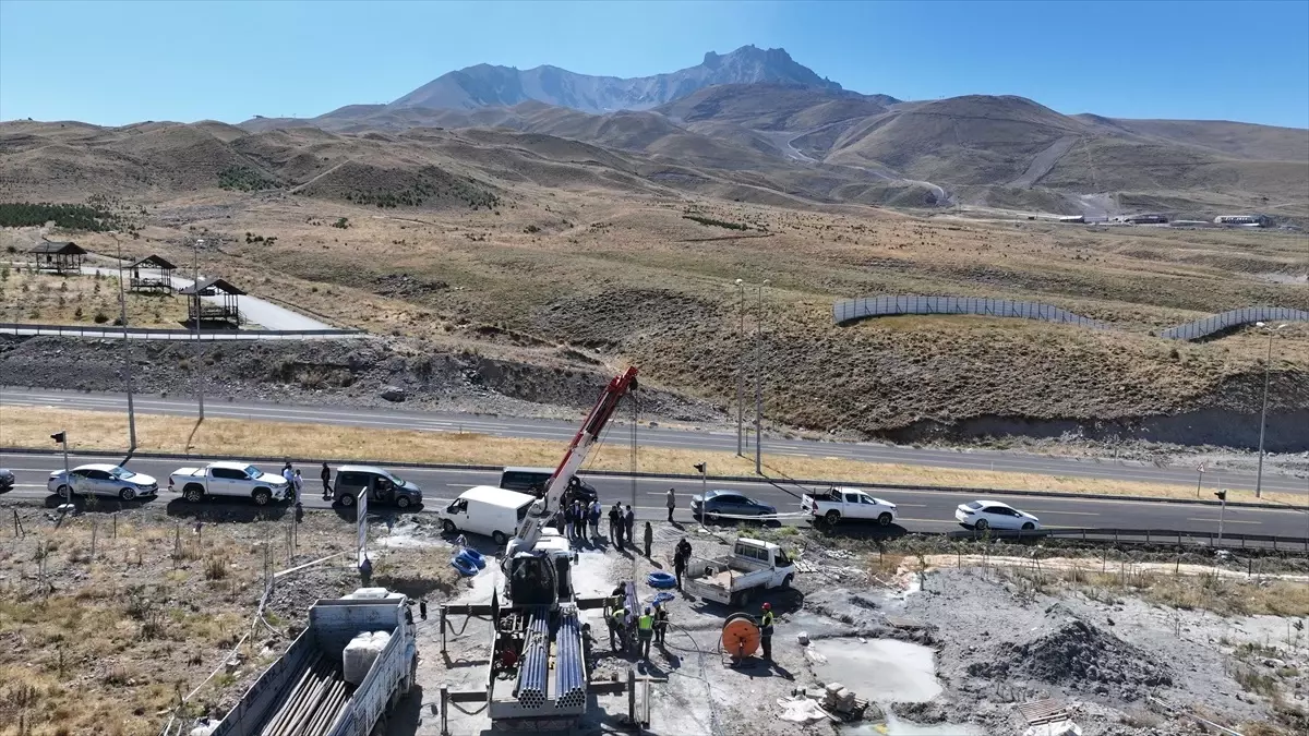 Erciyes Dağı'nda termal arama çalışmaları devam ediyor