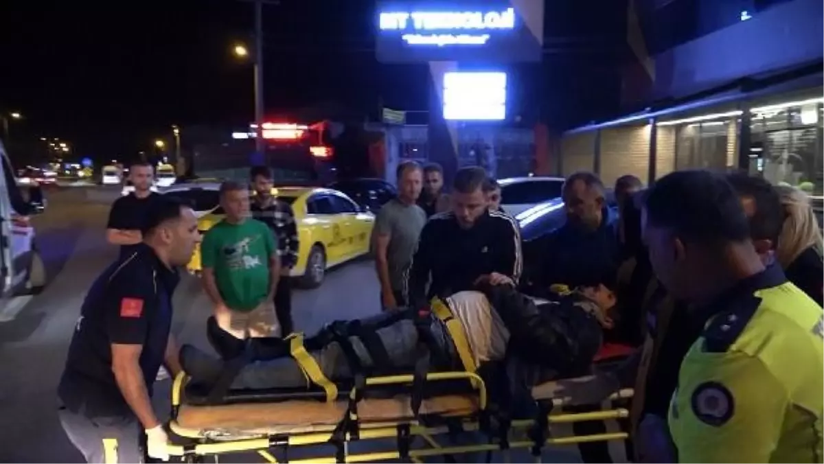 Düzce'de Motosiklet Kazası: 2 Kişi Yaralandı