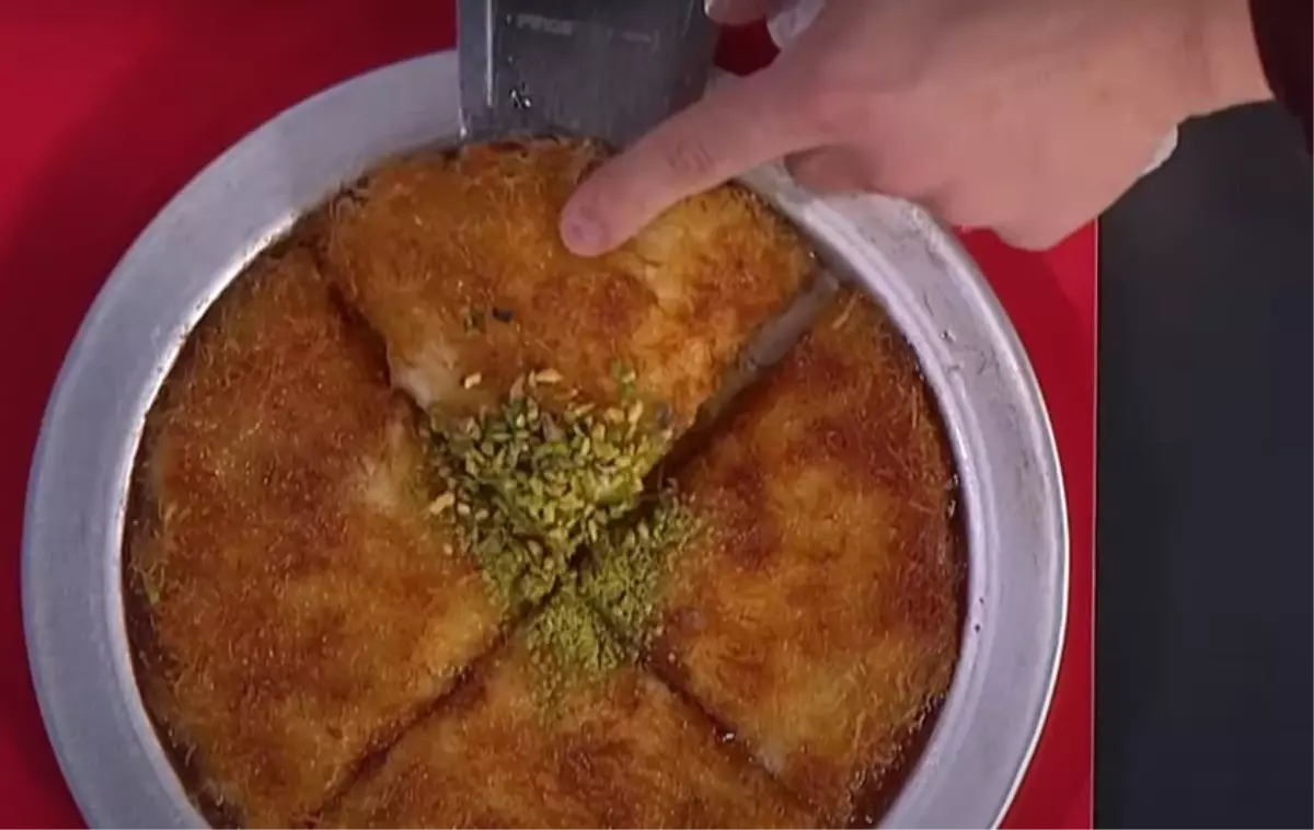 MasterChef künefe tarifi nasıl yapılır? En lezzetli, kolay künefe tarifi!