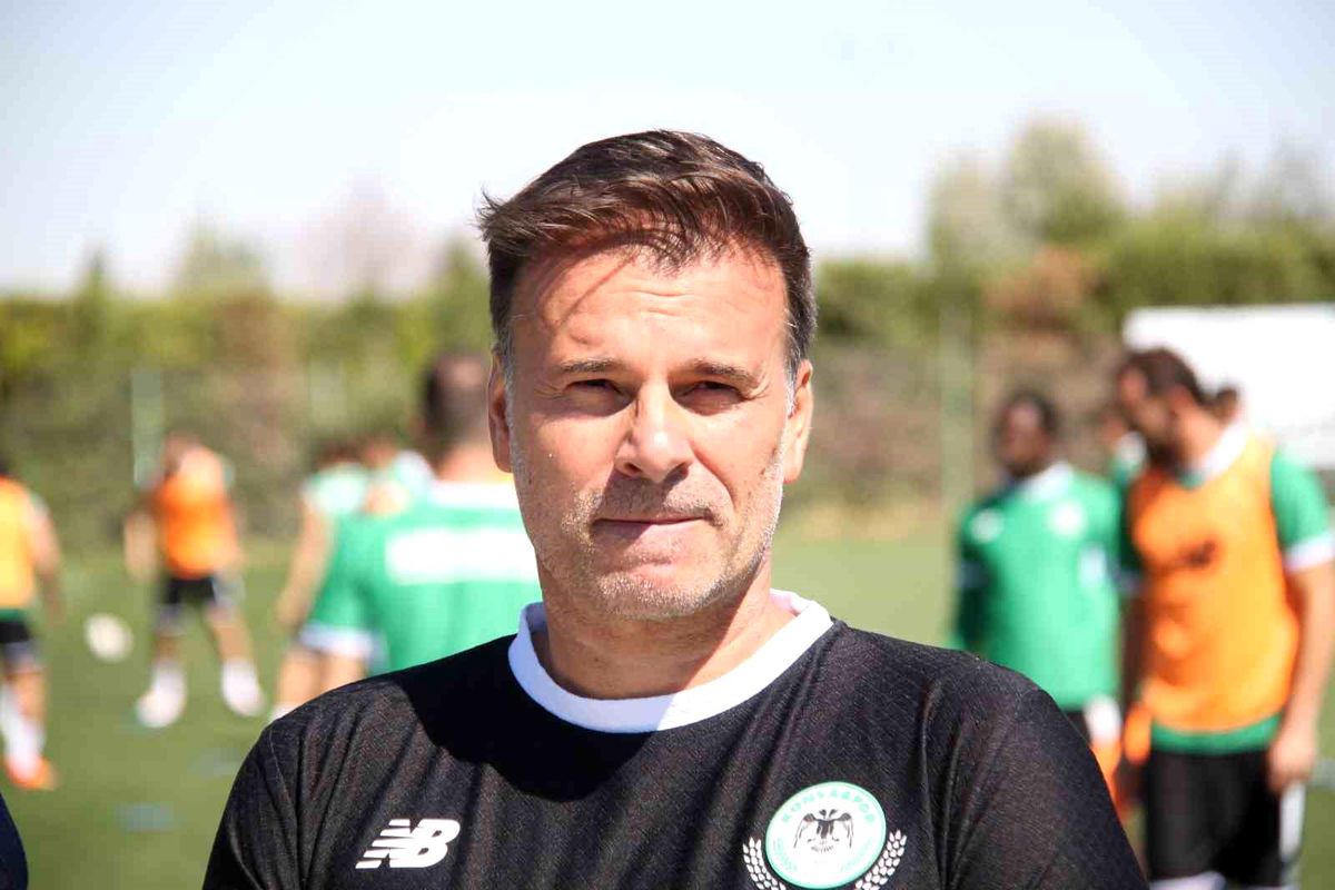Konyaspor Teknik Direktörü Stanojevic: Panik bir transfer yapmak istemiyoruz