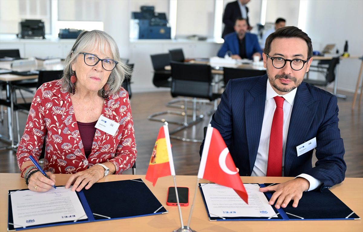 Anadolu Ajansı ve İspanyol Haber Ajansı arasında işbirliği anlaşması imzalandı