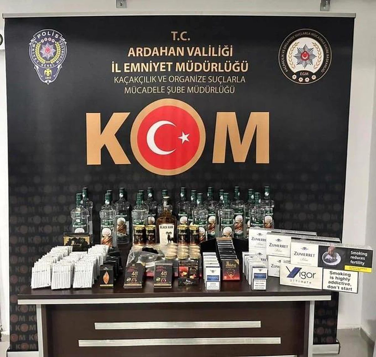 Ardahan'da Kaçakçılık Operasyonu: Sigara, İçki ve Makaron Ele Geçirildi
