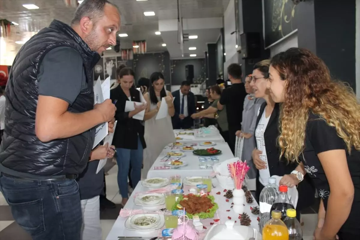 Biga'da El Emeği Göz Nuru Oya ve Mutfağın Patronları Yarışması Düzenlendi