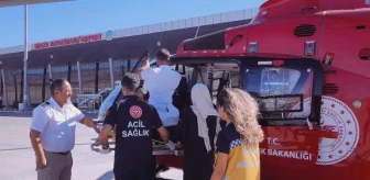 Bingöl'de Sağlık Sorunu Yaşayan Yaşlı Adam Ambulans Helikopterle Hastaneye Götürüldü