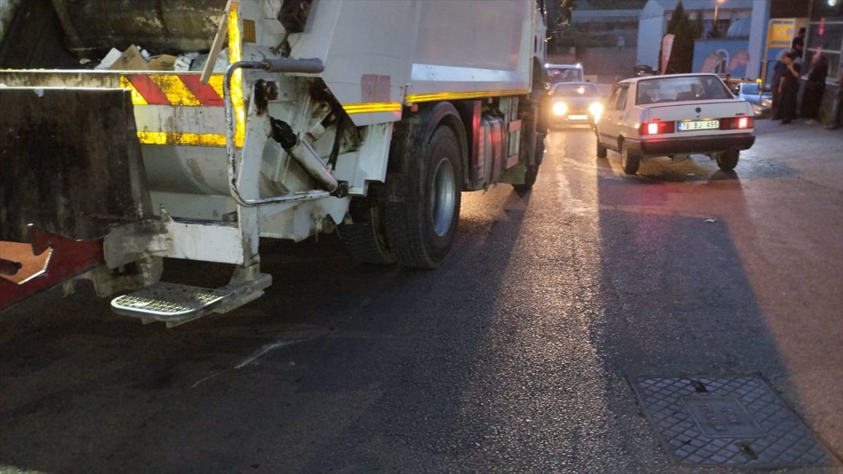 Karabük'te kamyonun çarptığı yaşlı adam hastaneye kaldırıldı