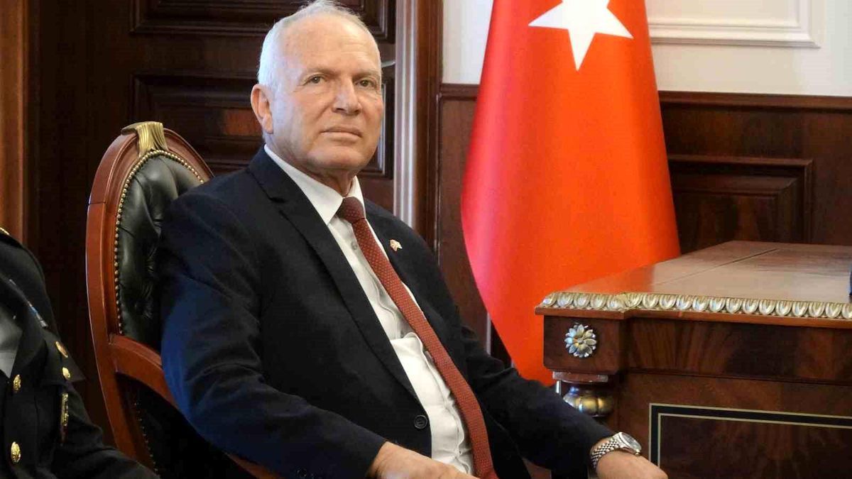 Kuzey Kıbrıs Türk Cumhuriyeti Cumhuriyet Meclisi Başkanı Zorlu Töre: 'Ana vatan Türkiye'dir'