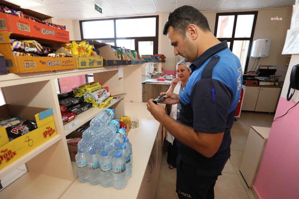 Menderes Belediyesi Okul Kantinlerinde Denetimler Yapıyor