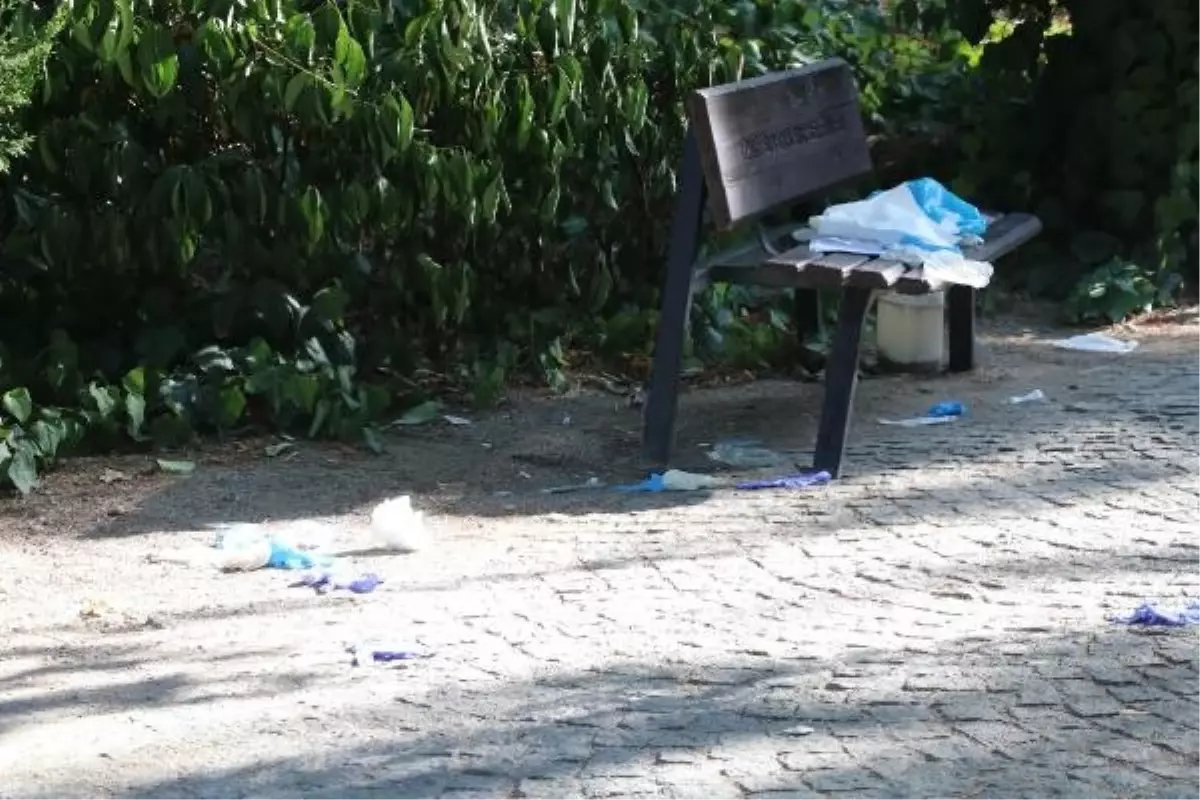 İzmir'de Parkta Eski Eşi Tarafından Vurulan Kadın Hayatını Kaybetti