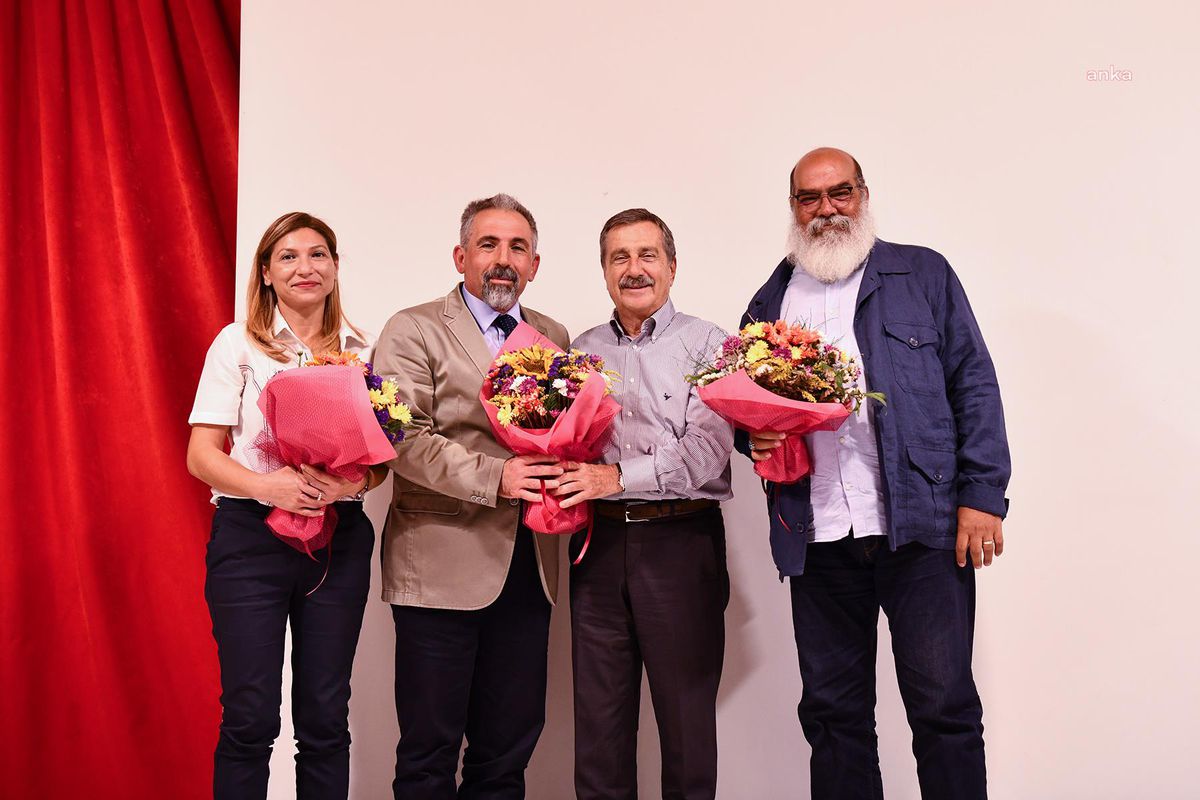 Tepebaşı Belediyesi Cumhuriyet ve Eskişehir Konulu Konferans Düzenledi