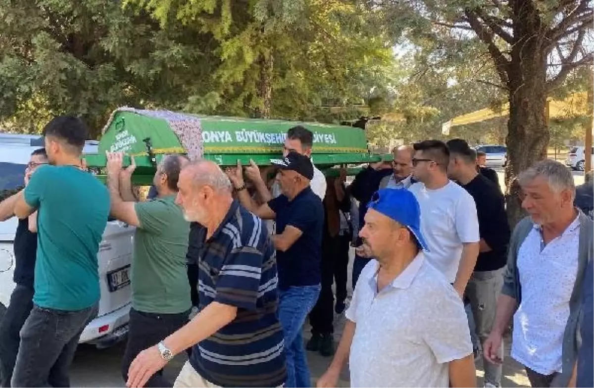 Konya'da çatıdan atlayarak intihar eden 2 genç kızın liseden arkadaş oldukları ortaya çıktı