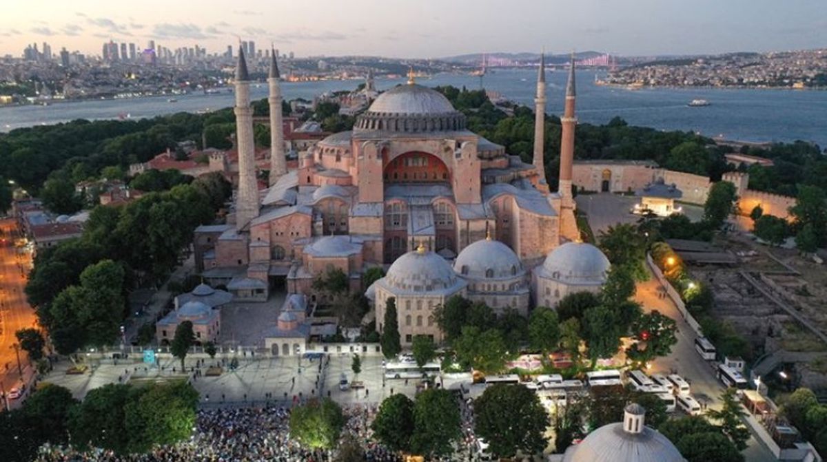 Ayasofya tadilata mı giriyor? Ayasofya'da restorasyon ne zaman bitecek, ne kadar sürecek?