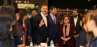 Gaziantep Büyükşehir Belediyesi Sporcuları Onurlandırdı