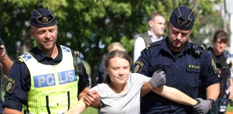 Greta Thunberg İsveç'te Gözaltına Alındı