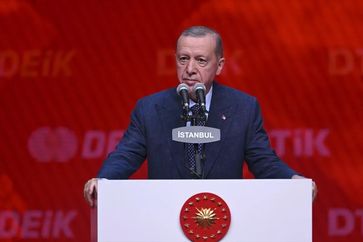 Cumhurbaşkanı Erdoğan: 'Bizim yaptığımız birlik çağrılarını sadece siyasi retorik şeklinde görenler nasıl bir yanılgı içine düştüklerini...