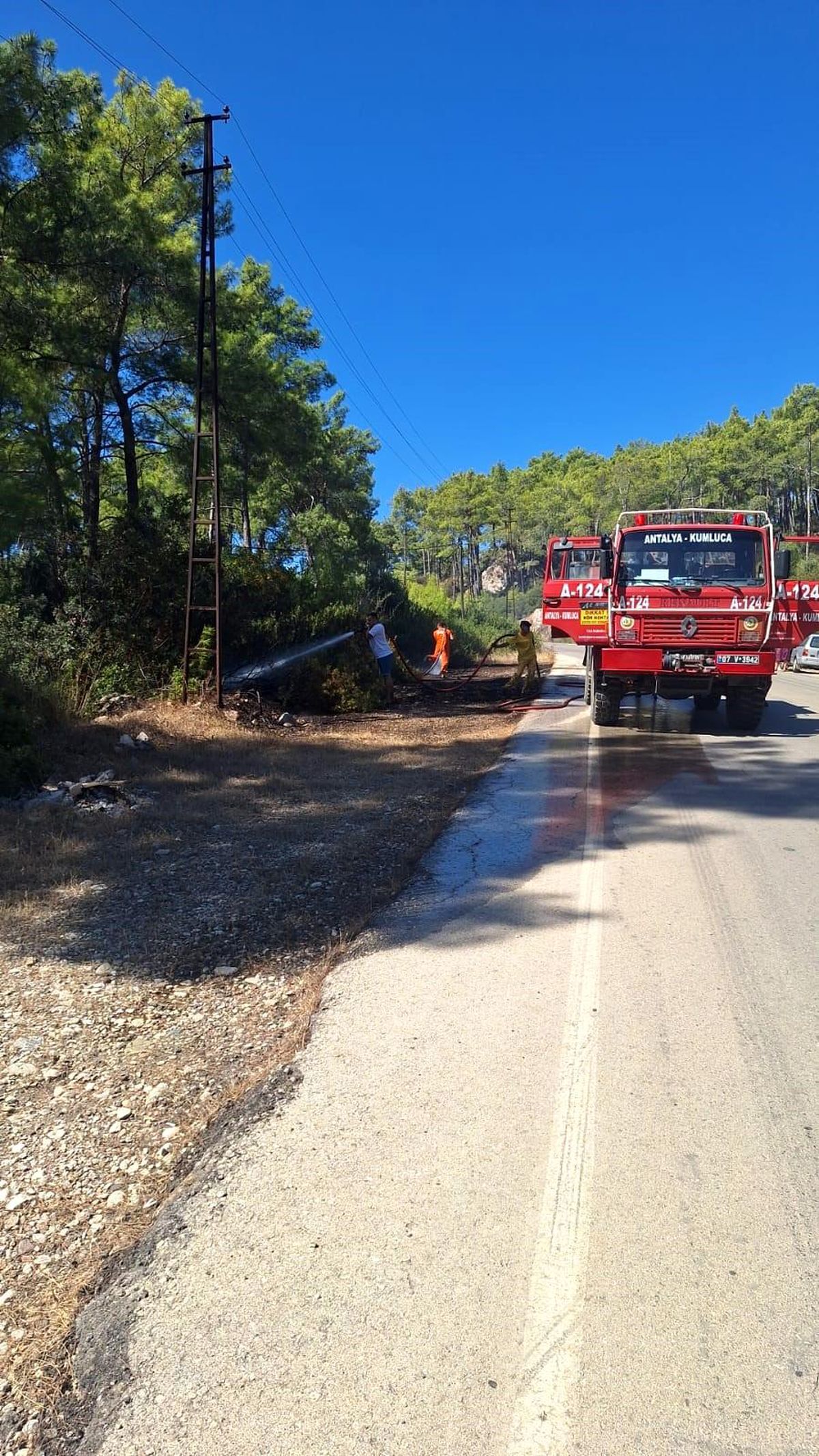 Antalya'da Eşzamanlı Orman Yangını Girişimi Önlendi