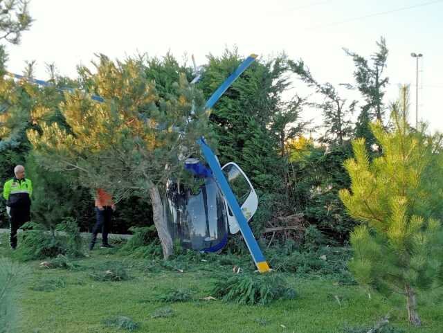 Afyonkarahisar'da helikopterin düşme anı kamerada Afyonkarahisar'da helikopterin düşme anı kamerada