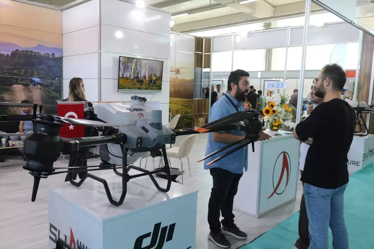 Ankara'da düzenlenen AGROTEC Tarım Fuarı devam ediyor
