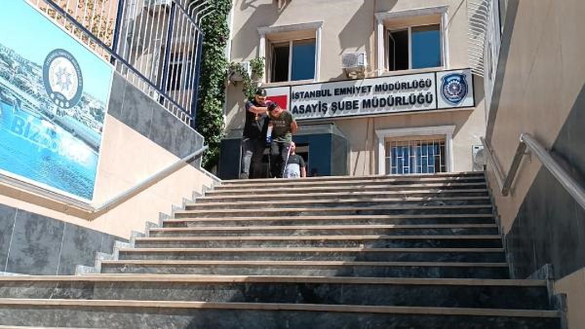 Esenyurt'ta Muhasebecinin Otomobilinden 250 Bin Dolar Çalındı