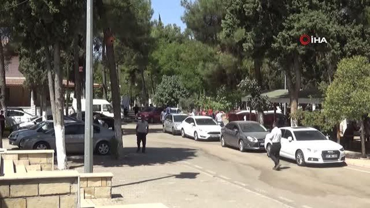 Eşini hastaneye götürürken geçirdiği kazada hayatını kaybetmişti... Cenazesi ailesine teslim edildi