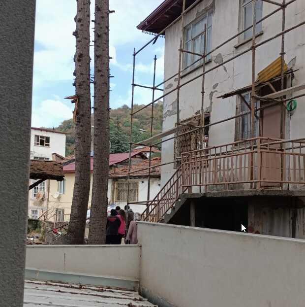 Eski kiracı, ev sahibini defalarca bıçaklayarak öldürdü Eski kiracı, ev sahibini defalarca bıçaklayarak öldürdü