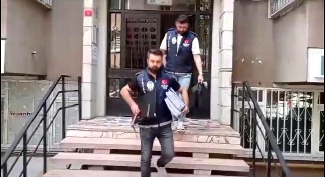 FETÖ'cü doktorun çocuklar üzerindeki 'cinsel istismar' tuzağını savcı bozdu FETÖ'cü doktorun çocuklar üzerindeki 'cinsel istismar' tuzağını savcı bozdu