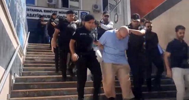 FETÖ'cü doktorun çocuklar üzerindeki 'cinsel istismar' tuzağını savcı bozdu FETÖ'cü doktorun çocuklar üzerindeki 'cinsel istismar' tuzağını savcı bozdu
