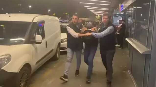 İstanbul Ataşehir'de Camide Alkol Alan Genç Tutuklandı