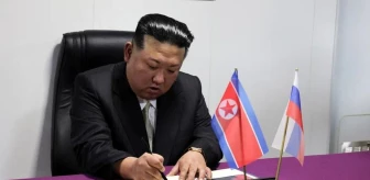 Kuzey Kore Lideri Kim Jong-un, Rusya'da Nükleer Kapasiteli Uçakları İnceledi
