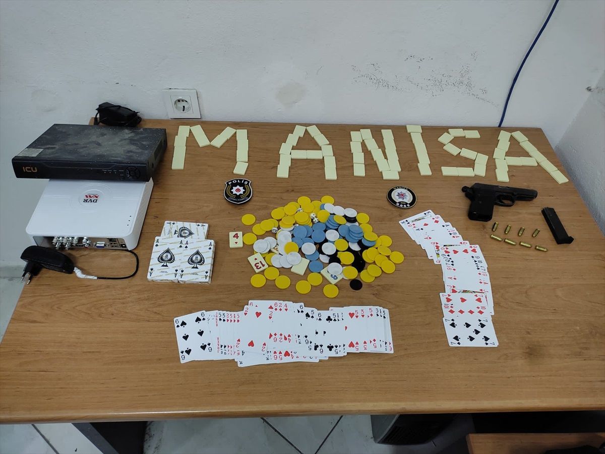 Manisa'da evde kumar oynayanlara para cezası