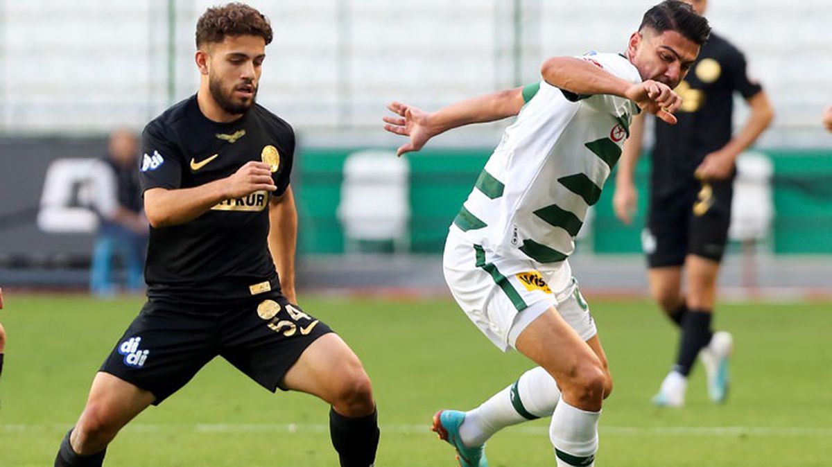 Ne olduysa son anlarda oldu! Konyaspor, eski hocasının takımına 3 dakikada boyun eğdi