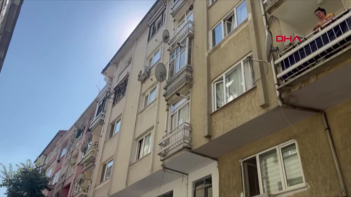Bursa'da Kıskançlık Tartışması Kanlı Bitti: Kadın ve Sevgilisi Hayatını Kaybetti