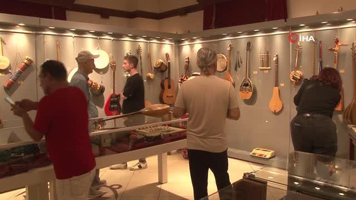 Yedi kıtadan 600 müzik enstrümanı sergide buluştu