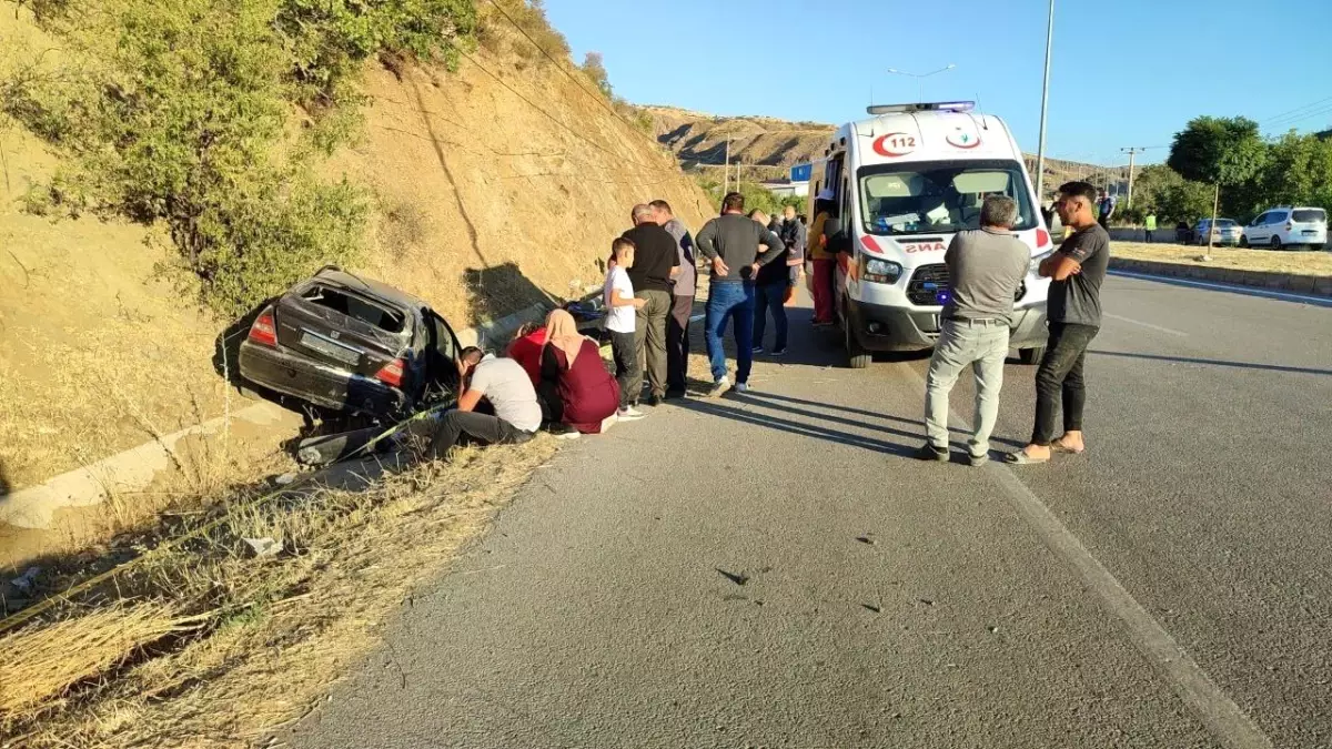 Çorum'da düğün dönüşü trafik kazası: 1 ölü, 3 yaralı